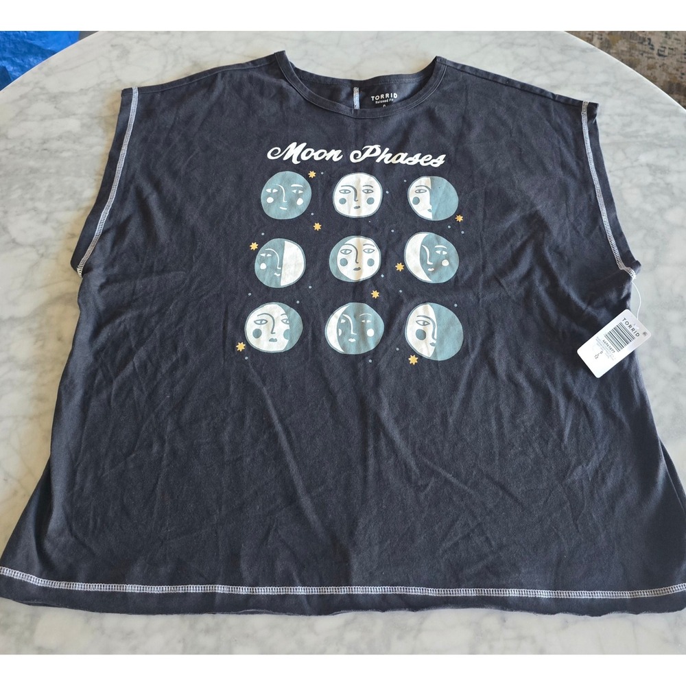 Torrid Moon Phases Relaxed Cotton Dolman Stitch Detail Tee Obsidian Black Size 0
